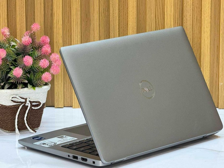 Dell Latitude 14" i5/16GB/256Nvme linha Profissional com Garantia