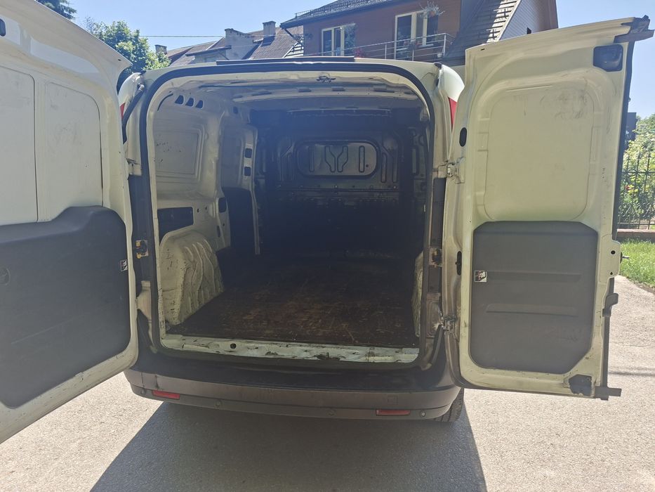 Fiat Doblo Maxi 1.6