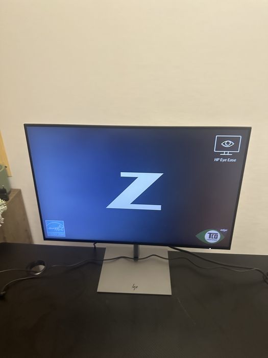 Монітор HP Z24u G3 WUXGA USB-C Display