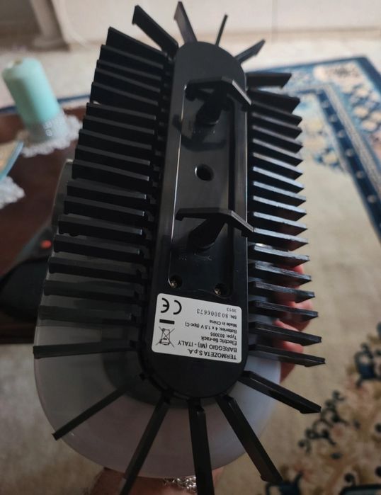 Organizador gravatas electrico Termozetta novo.
