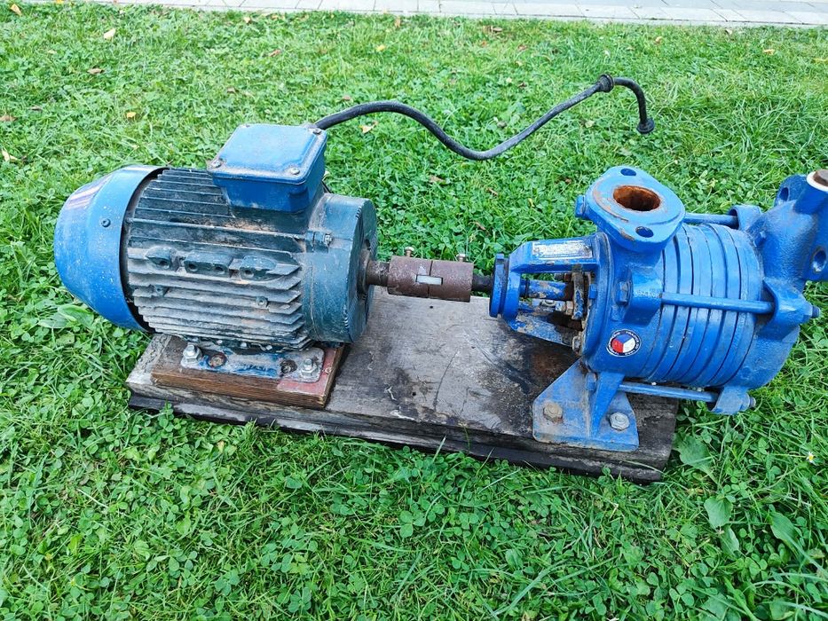 Pompa z silnikiem elektrycznym  do hydroforu zestaw