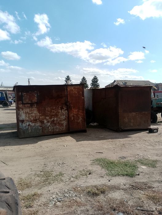 Вагончик, битовка , для ставка 
Метал : Двойка-Тройка 
Розмір : 1.90-3