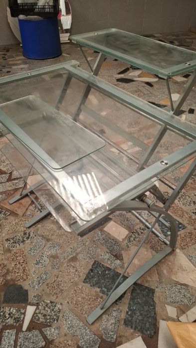 Secretária e cadeira