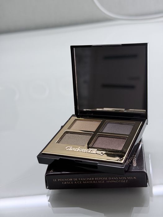 тени  Charlotte Tilbury