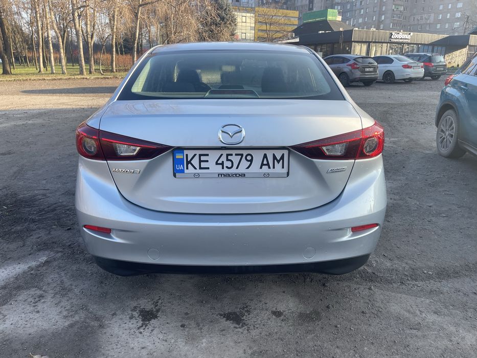 Mazda 3 2018 • 2.0 • Автомат • USA