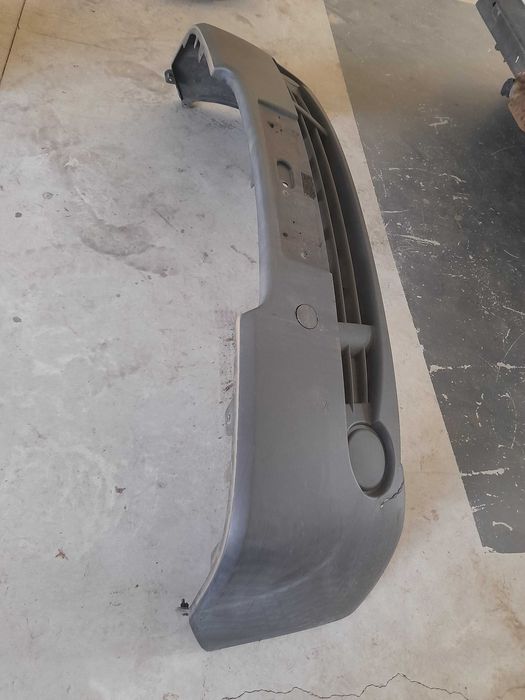 Zderzak przód przedni Vivaro Trafic Primastar 07-14r