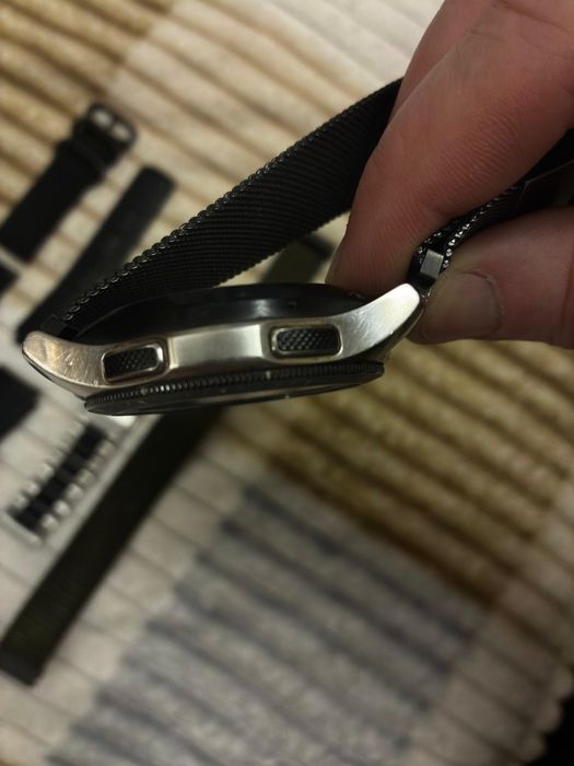 Продам смарт-часи Samsung Watch