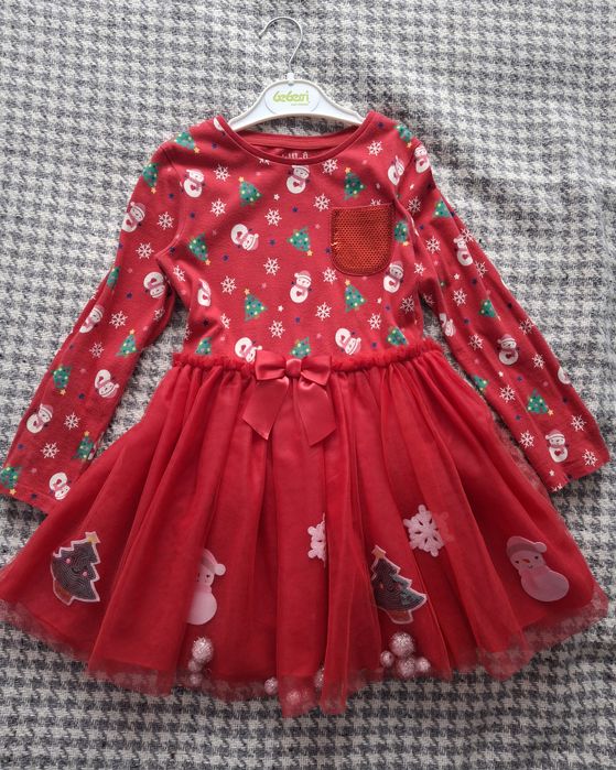 Святкове плаття фірми F&F 122см 6-7 років