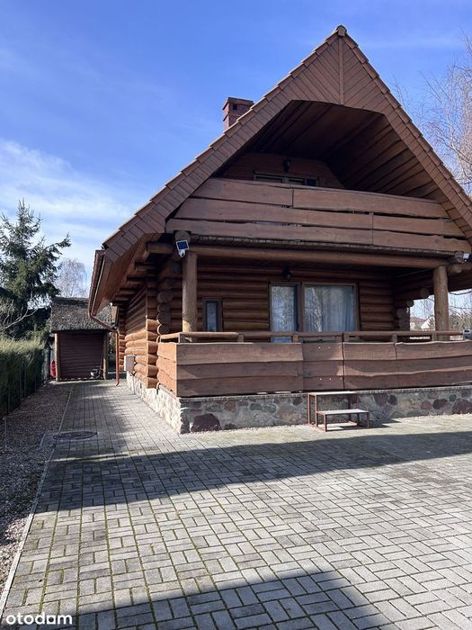 Domek z widokiem na jezioro