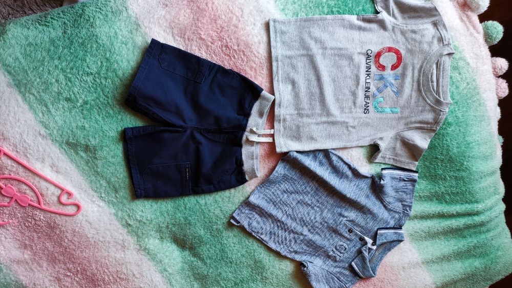Calwin Klein Spodenki, bluzka i t-shirt dla chlopca