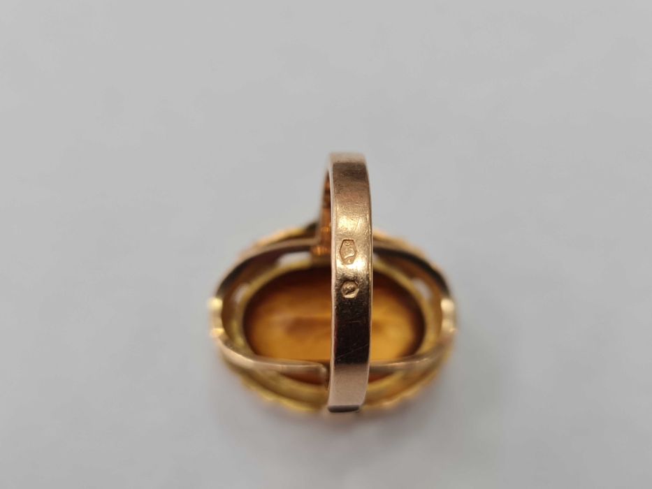 Polska 1963-86! Złoty pierścionek/ 585/ 12.00 gr/ R19/ Topaz Złocisty