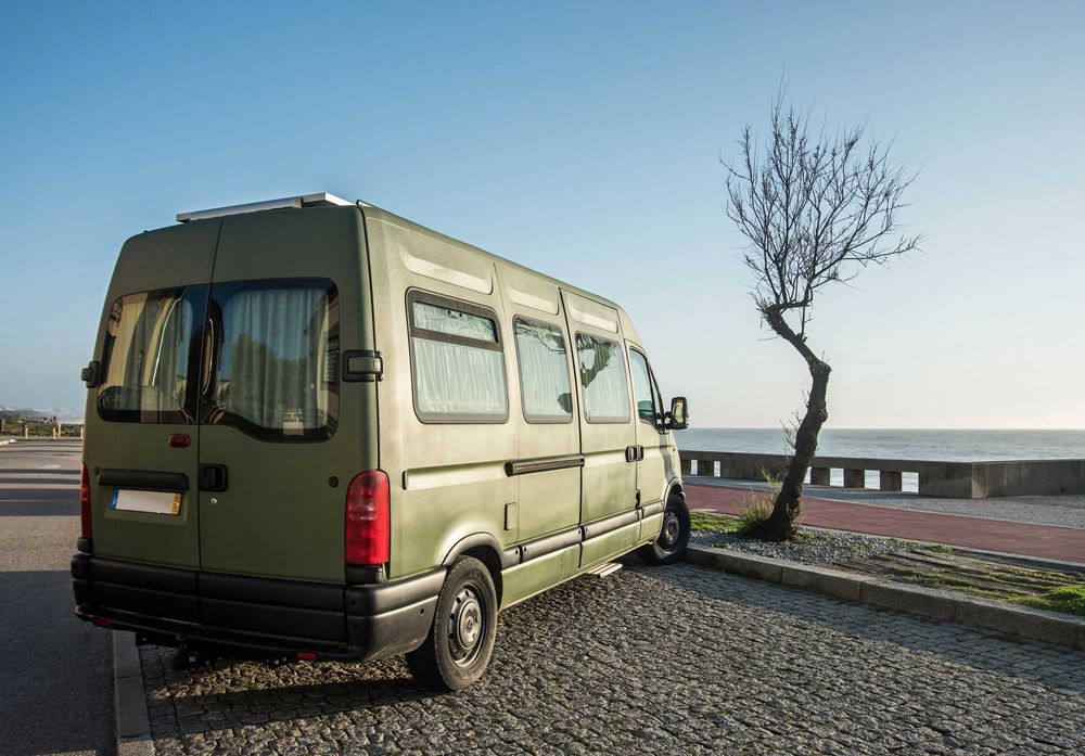 Venda Autocaravana Renault Master 4 lugares