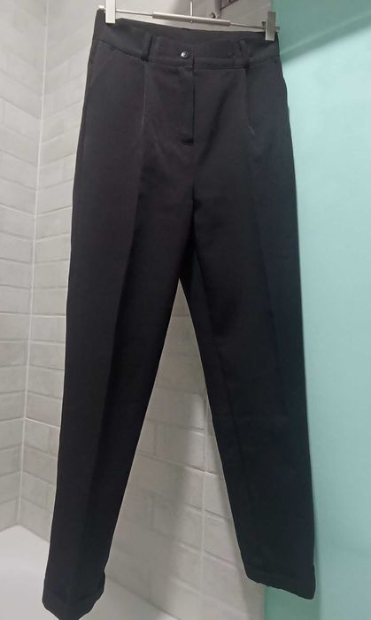 Класичні жіночі брюки