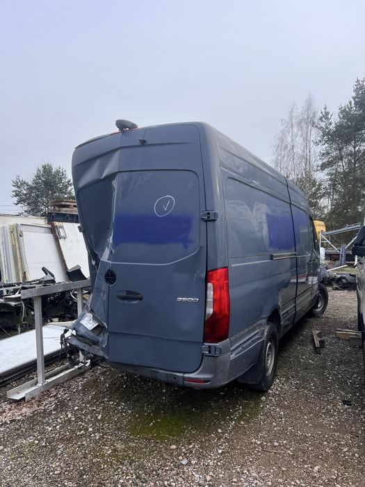 Mercedes sprinter 319 3.0 przebieg 38 tys mil czesci