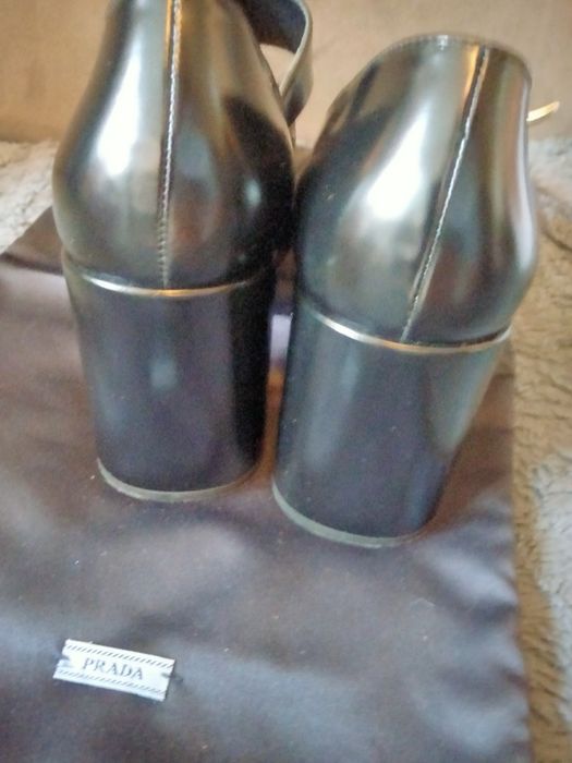 Buty damskie PRADA rozmiar 36.5