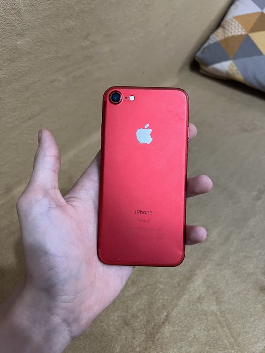 iPhone 7 . Пам'ять 256 .