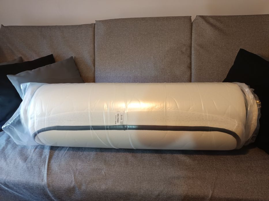 Colchão de espuma (90x190x15cm) - novo