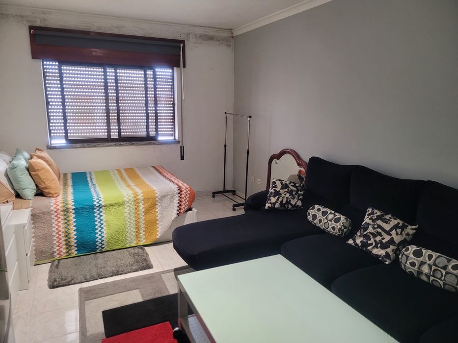 Quarto a arrendar Moita