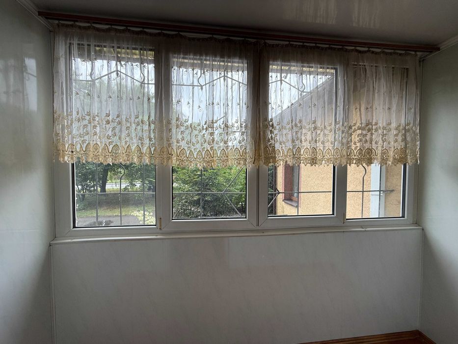 Унікальна 5+кімнатна квартира з гаражем, 2 кухнями та окремим входом