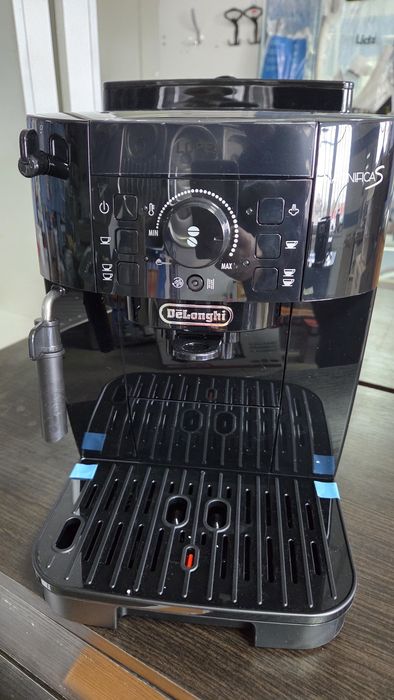 Кавомашина Delоnghi