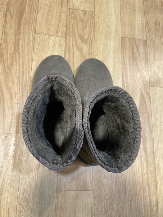 Жіночі черевики Уггі  UGG
