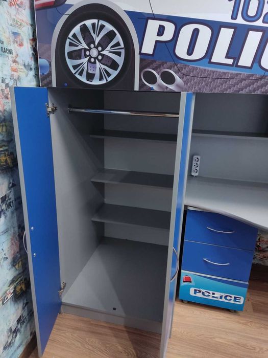 Дитяче ліжко-кімната