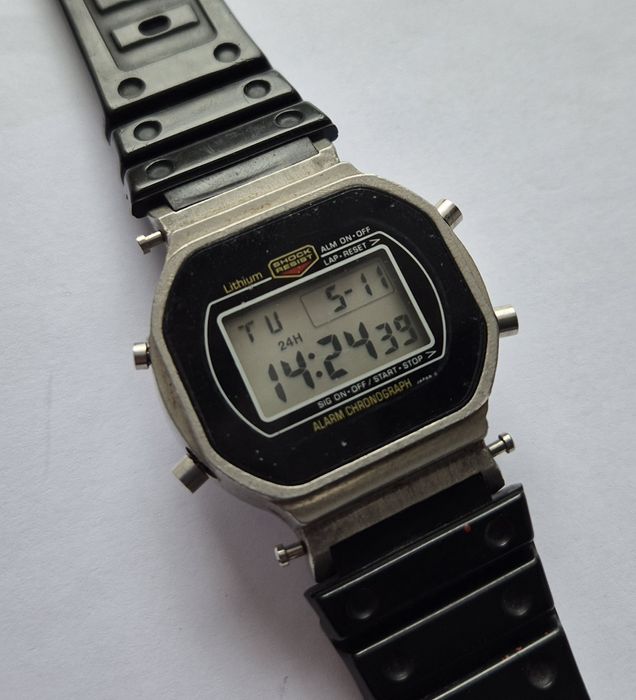 Zegarek Casio G-Shock dw-5400 modul 240 vintage