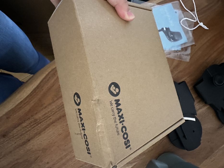 Maxi-Cosi Pebble 360 Pro + Base FamilyFix 360 + Adaptadores