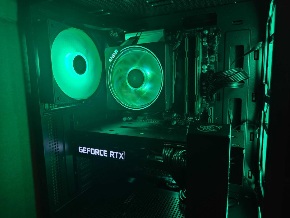 Komputer gamingowy ARGB - RTX 3080 - Ryzen 5600 - 32GB DDR4 - 1TB M.2 - 700W