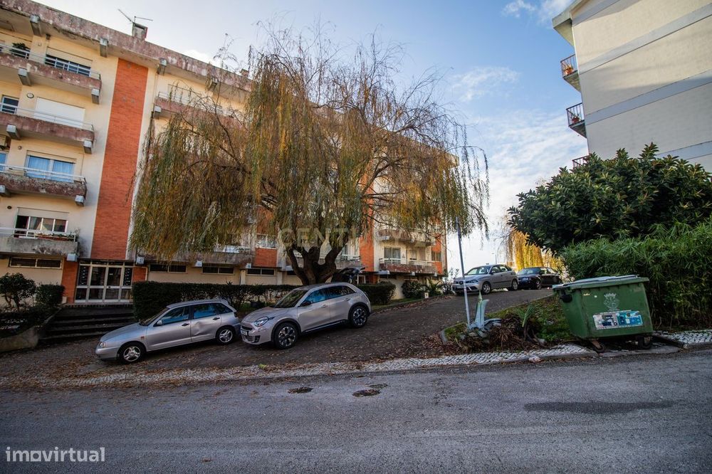 Garagem à venda em Tavarede, Figueira da Foz - 17m²