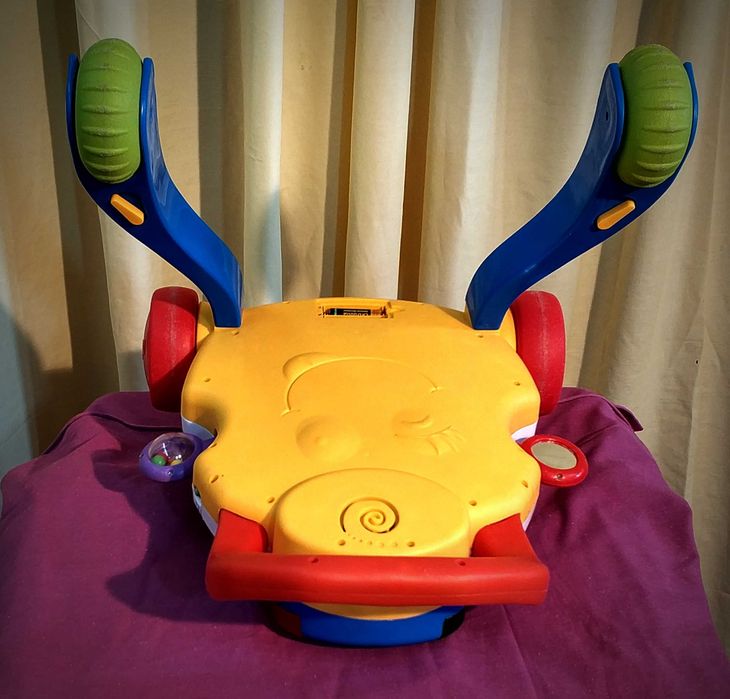 ХОДУНКИ-центр ігровий розвивальний Chicco "Перші кроки" (65261.00)