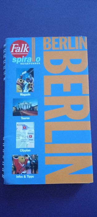 Berlin Reisefuhrer Falk Spirallo//Guia de Berlim em alemão