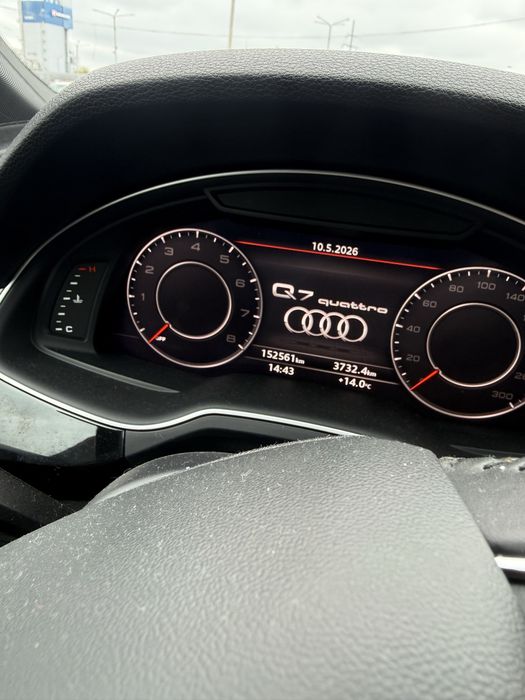 Audi Q7 premium plus