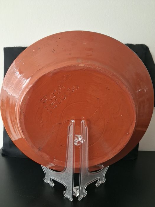 Loiça de barro: sopeira e dois pratos grandes