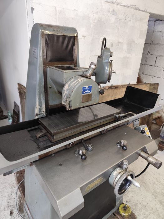 Szlifierka taśmowa do metalu ostrzałka noży frezów frezarka wierteł