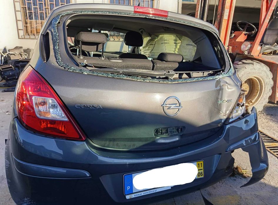 Para peças Opel Corsa D 1.3CDTI ano 2011