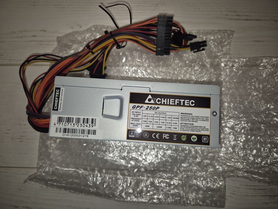 Блок живлення 250 W Chieftec (GPF-250P) TFX