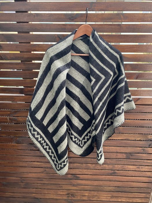 Chusta szalik Stradivarius Zara 128x128 cm