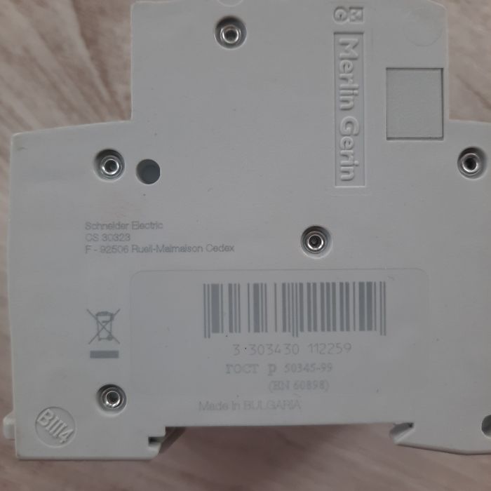 Автоматический выключатель Schneider Electric ВА63 25/3/С 3Р 25 А 4,5