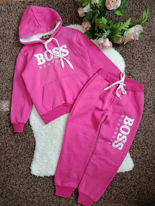 Спортивний костюм HUGO BOSS/теплий костюм на дівчинку 8-9 років