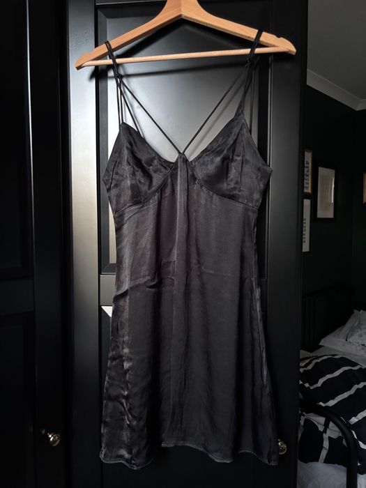 Czarna mini sukienka z wiskozy M Tally Weijl