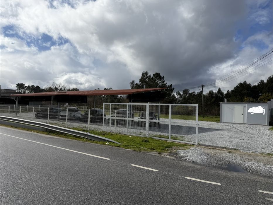 Alugo espaco comercial