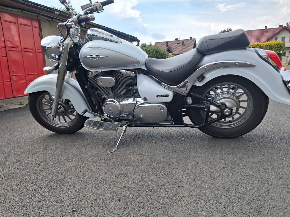 Intruder volusia 800