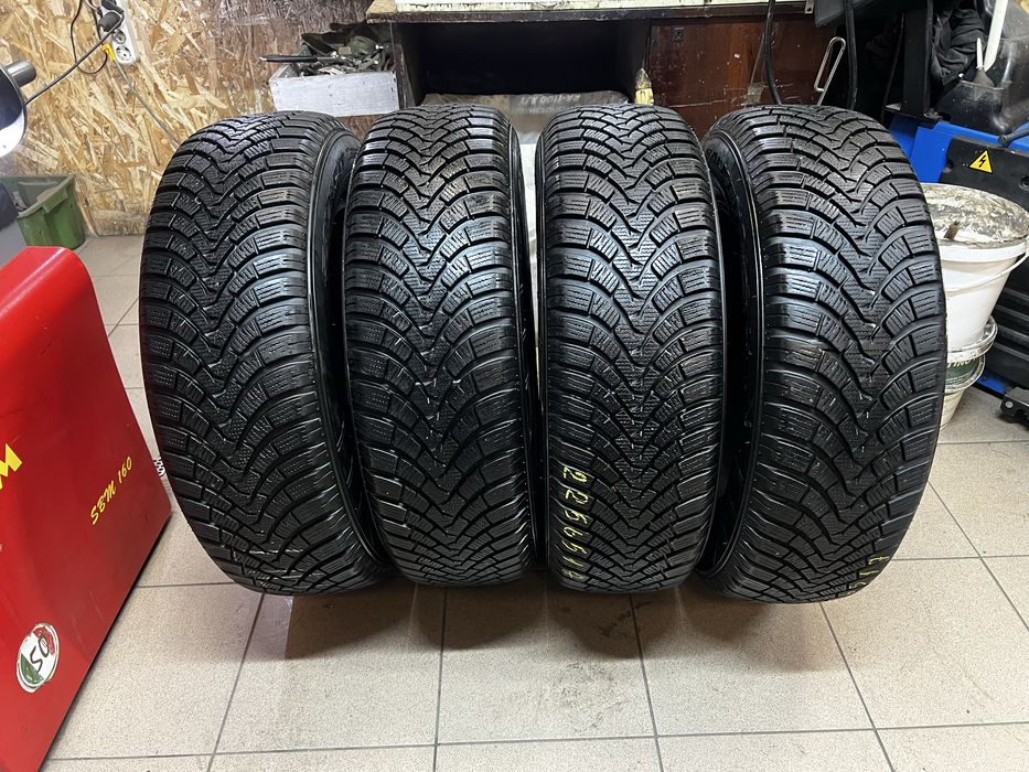 225/65/17 Falken eurowinter hs01 suv