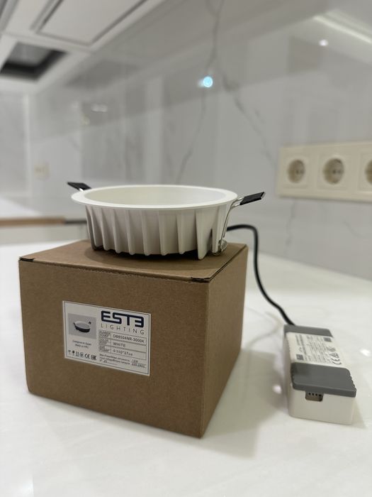 Вбудований світильник