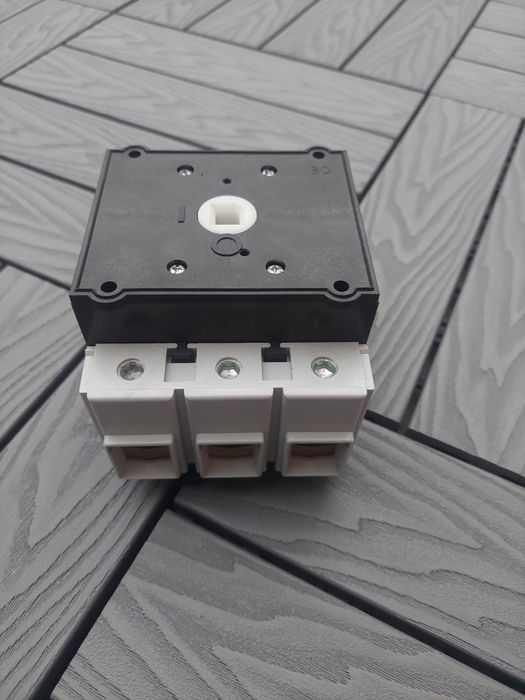 Rozłącznik izolacyjny 3P 125A