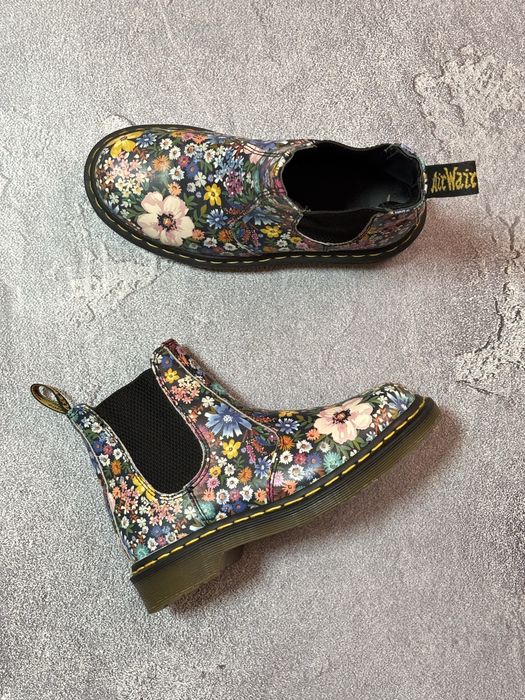 Жіночі Черевики Мартенси Dr. Martens Wanderlust 2976 Floral Leather