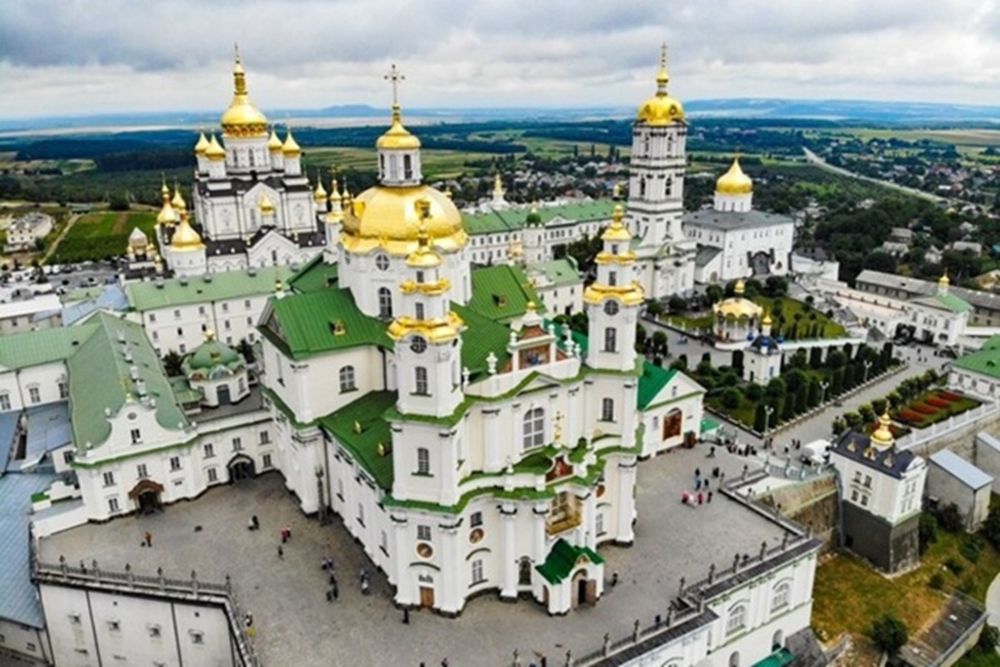 Продаж земельної ділянки під забудову ст.Почаїв