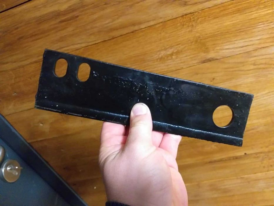 Noże podcinacza , docinacza kukurydzy