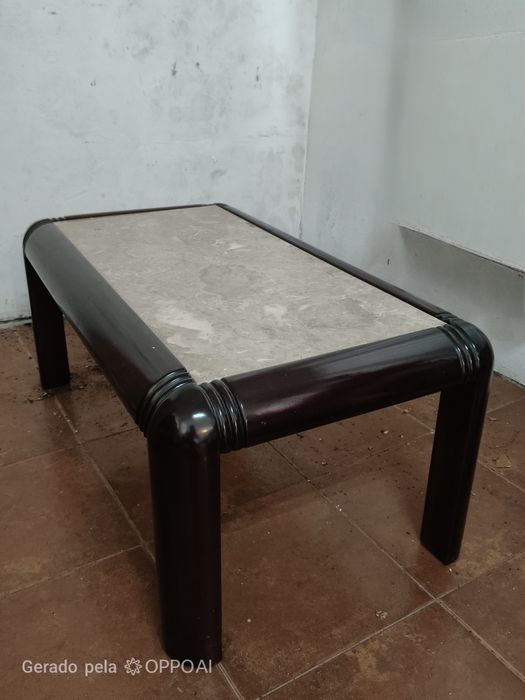Mesa retangular maciça